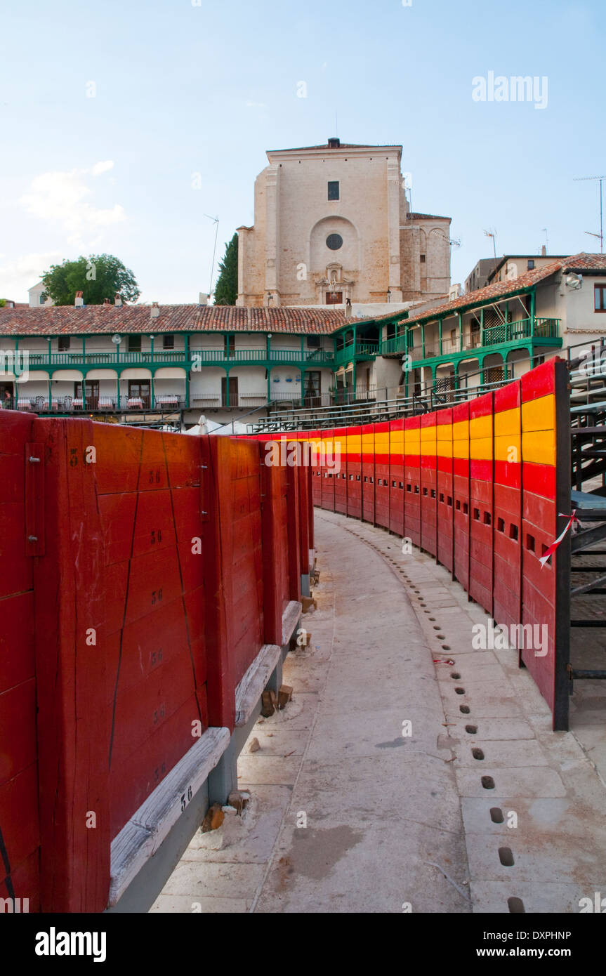 Place principale comme une arène. Chinchon, province de Madrid, Espagne. Banque D'Images