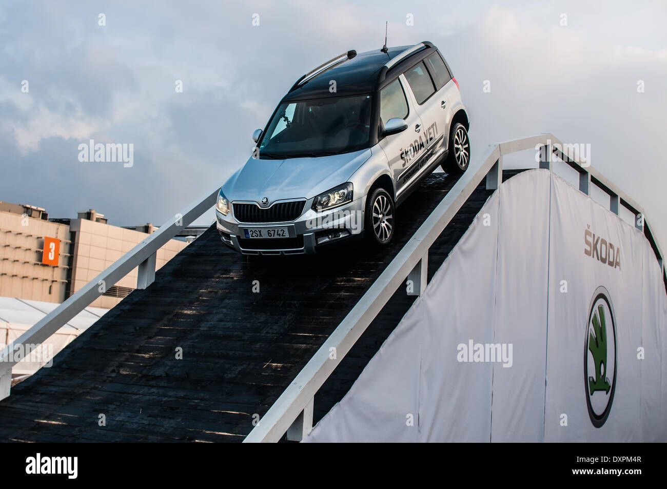 Poznan, Pologne. Mar 27, 2014. Poznan Motor Show est le plus grand événement juste en Pologne, l'industrie automobile, organisé chaque année par la foire internationale. Sur la photo Skoda Yeti. Credit : Lukas Juszczak/Alamy Live News Banque D'Images
