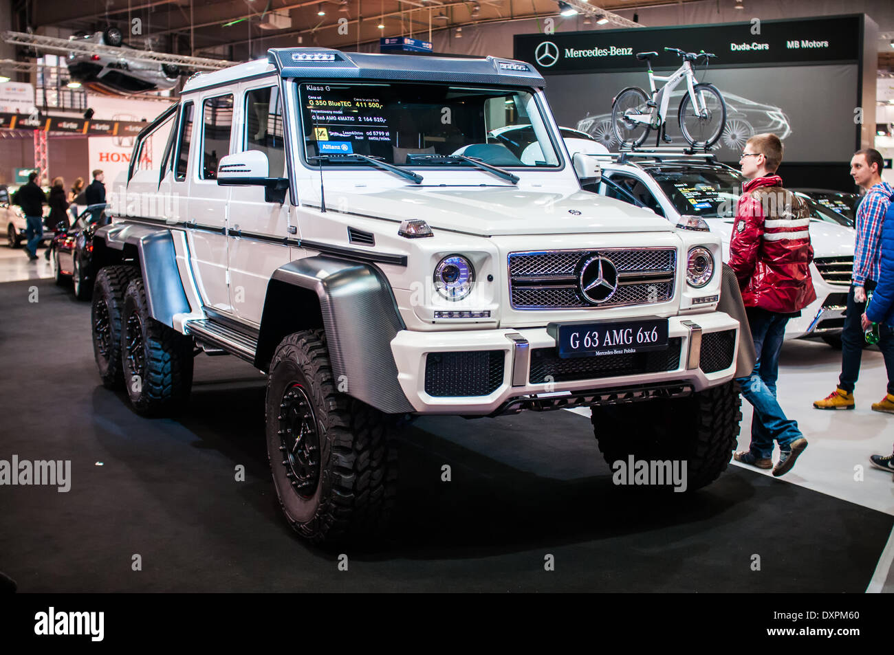 Poznan, Pologne. Mar 27, 2014. Poznan Motor Show est le plus grand événement juste en Pologne, l'industrie automobile, organisé chaque année par la foire internationale. Sur la photo Mercedes G63 AMG 6x6. Credit : Lukas Juszczak/Alamy Live News Banque D'Images