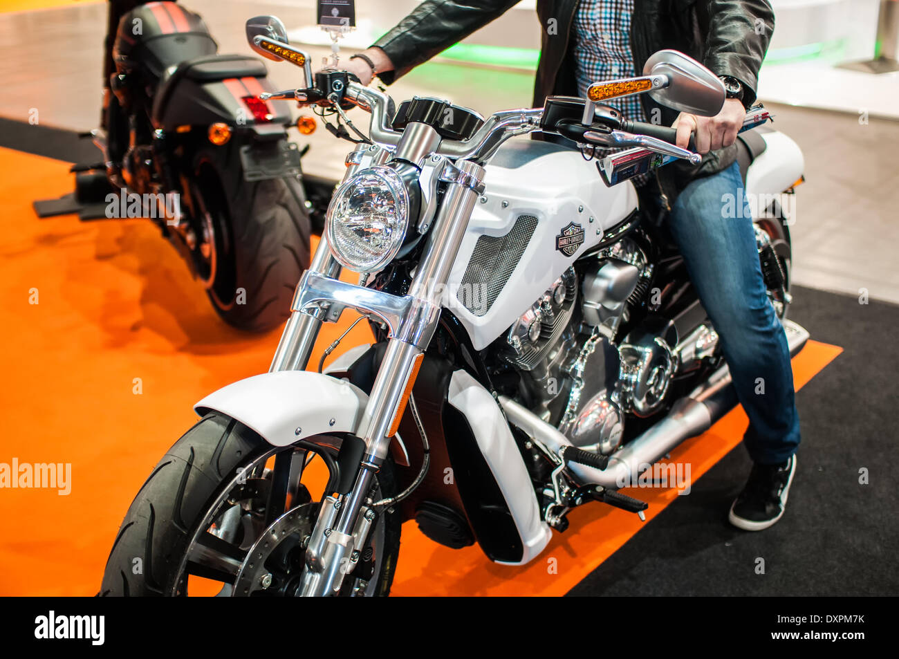 Poznan, Pologne. Mar 27, 2014. Poznan Motor Show est le plus grand événement juste en Pologne, l'industrie automobile, organisé chaque année par la foire internationale. Sur la photo de Harley Davidson V-Rod Muscle. Credit : Lukas Juszczak/Alamy Live News Banque D'Images