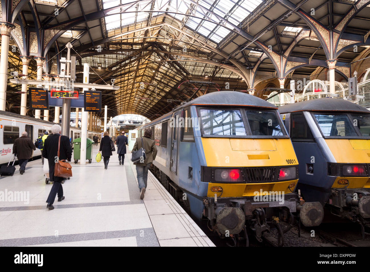 La gare de Liverpool Street, London, England, UK Banque D'Images