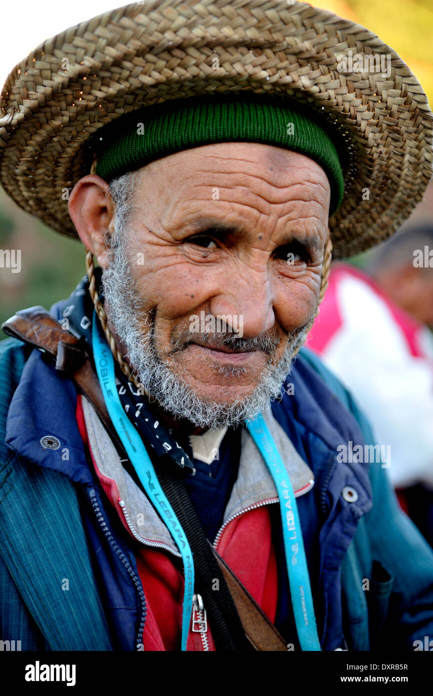 Portrait d'ancien homme Berbère marocain, Marrakech, Maroc, Banque D'Images