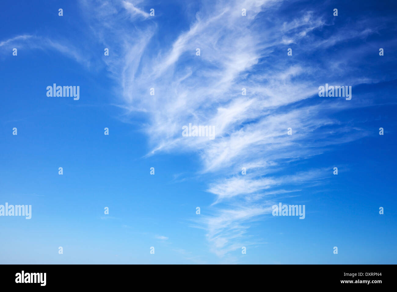 Ciel nuageux bleu naturel texture de fond photo Banque D'Images