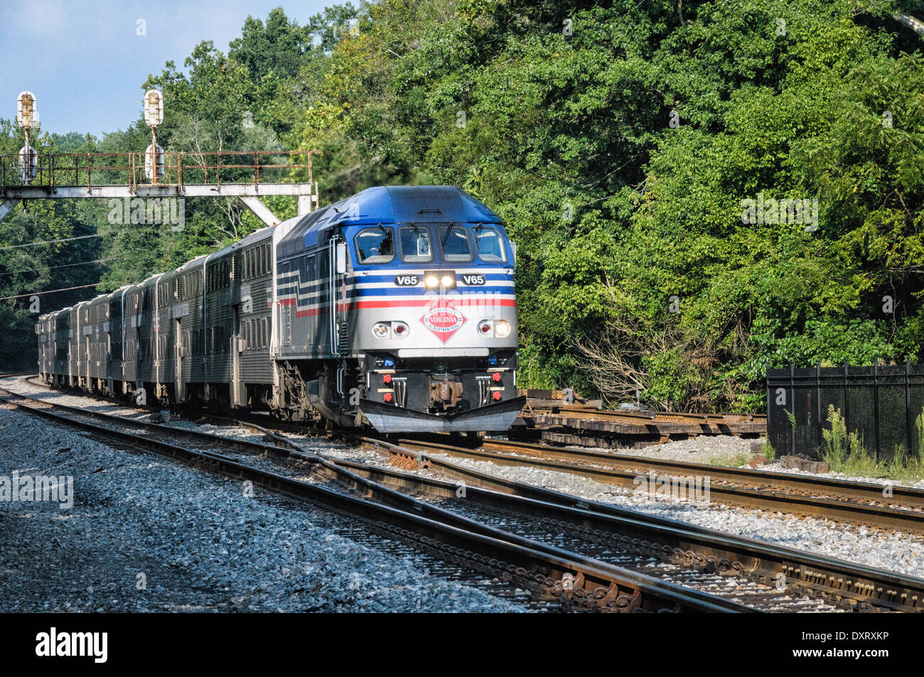 Les ERV MP36PH-3C Aucune locomotive passant 65 Clifton, Virginie Banque D'Images