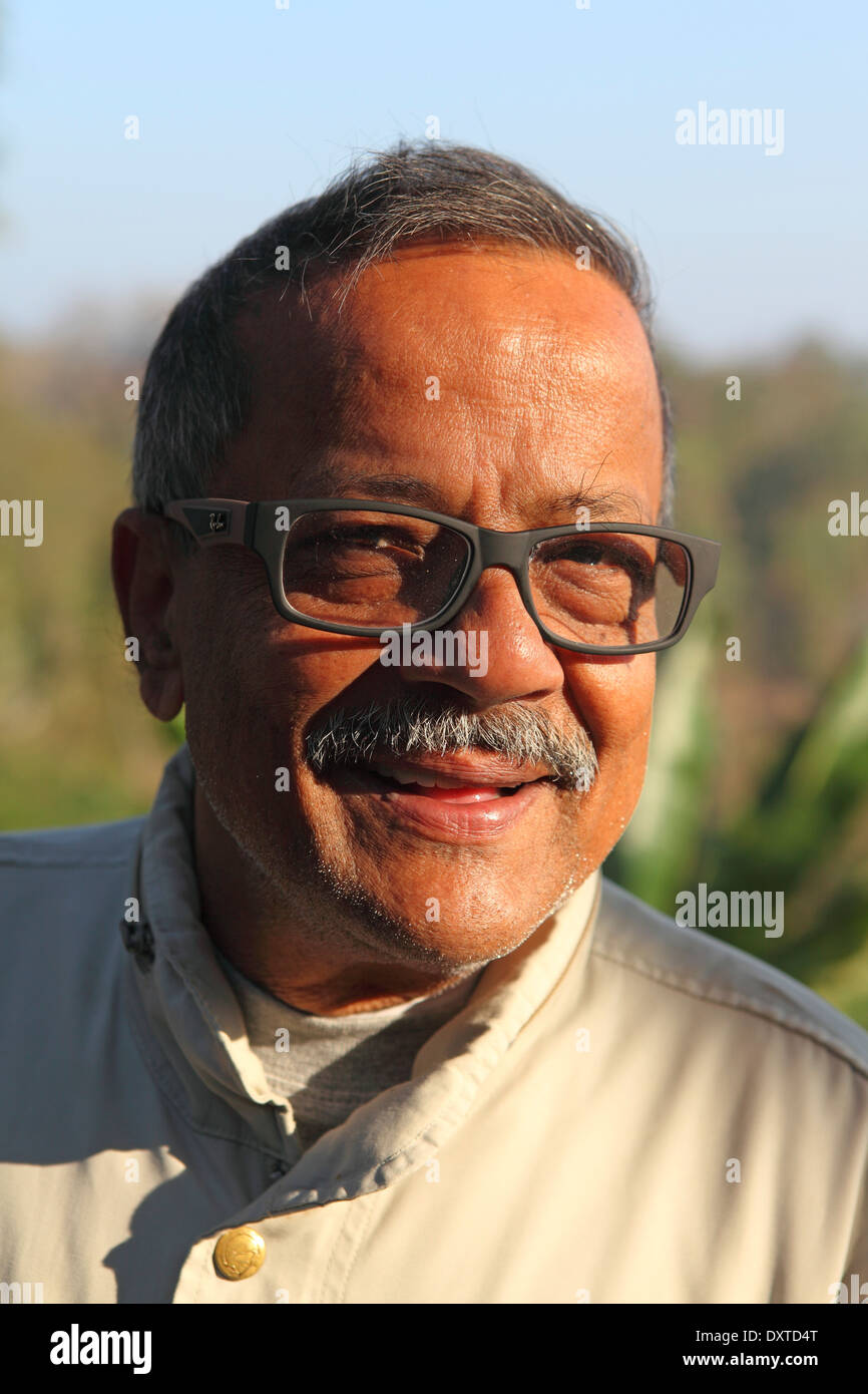 Hassan Mansour, ancien président de l'Association des voyagistes du Bangladesh. Banque D'Images