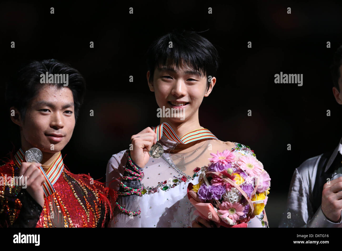Saitama, Japon. Mar 28, 2014. (L-R) Tatsuki Machida, Yuzuru Hanyu (JPN) Figure Skating : (de G à D) 2ème placé Tatsuki Machida et Yuzuru Hanyu Gagnant du Japon posent pour des photos de la cérémonie pour le patinage libre au Saitama Super Arena au cours de l'ISU World Figure Skating Championship à Saitama, Japon . © Hitoshi Mochizuki/AFLO/Alamy Live News Banque D'Images