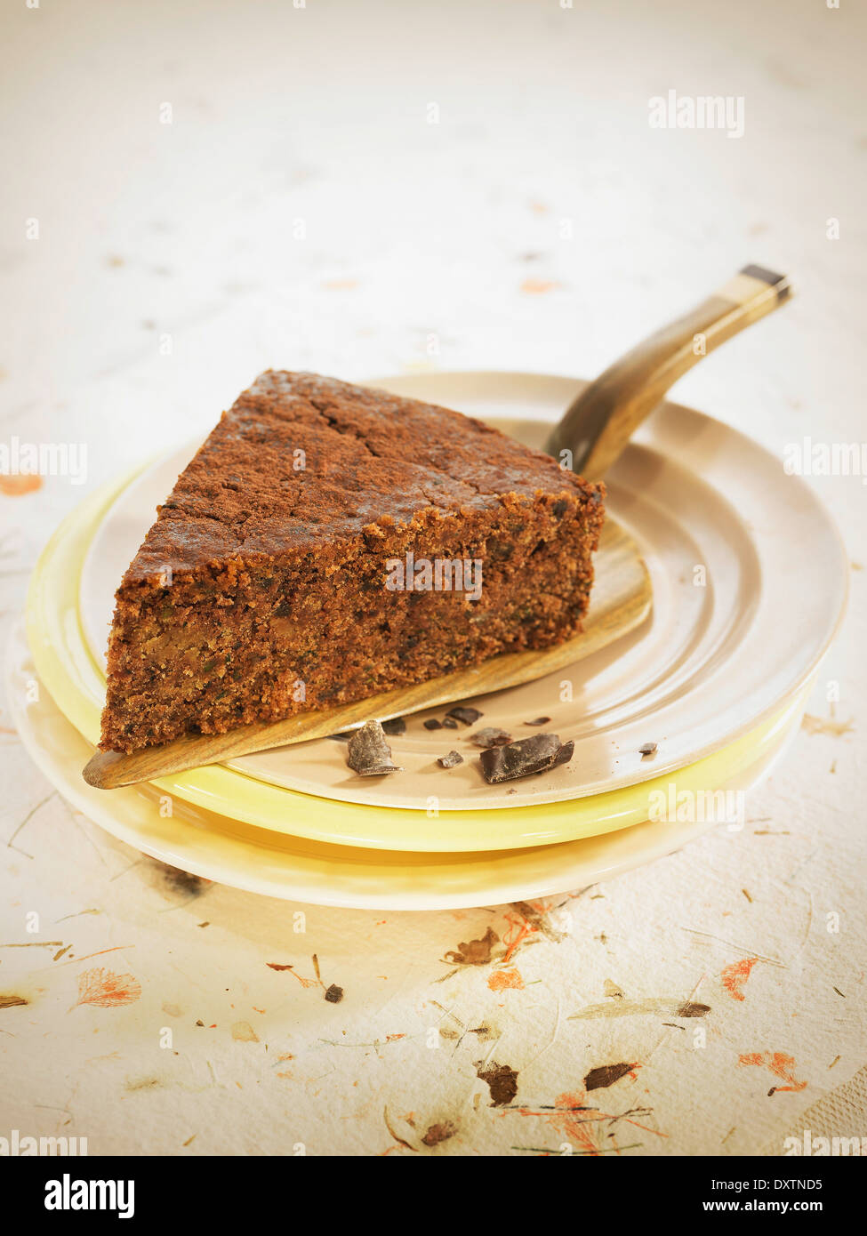 La farine de riz et de tapioca,courgettes gâteau au chocolat et noix Banque D'Images