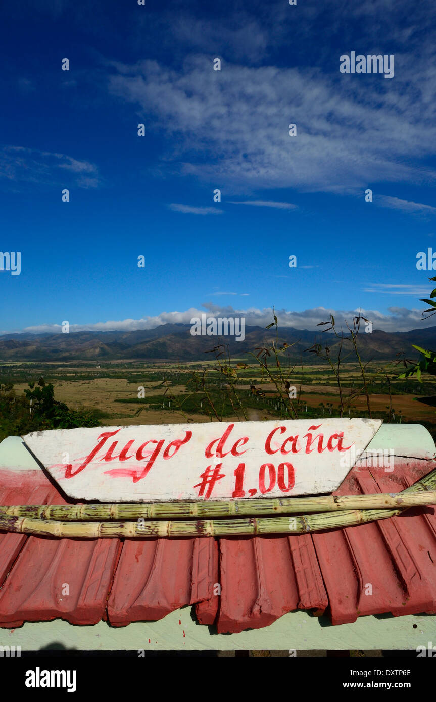 Vue panoramique de la Valle de los Ingenios. La vallée de moulins à sucre. Cuba Banque D'Images