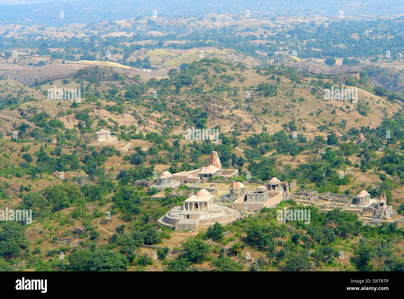 Paysage autour de Kumbhalgarh situé dans le Rajasthan, Inde Banque D'Images