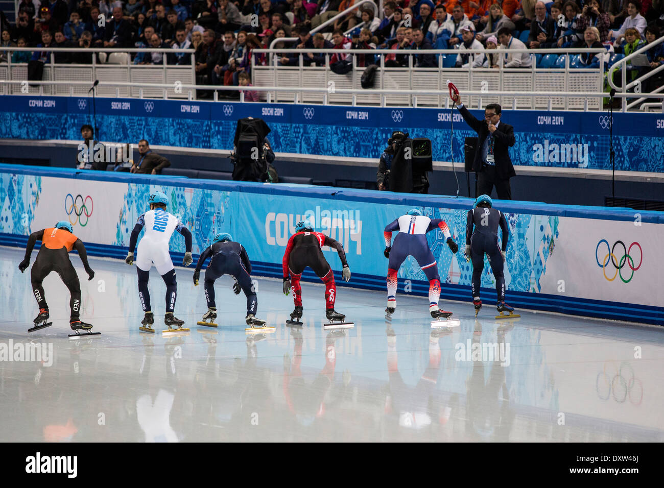 Début de la courte piste Hommes 1500m finale aux Jeux Olympiques d'hiver de Sotchi en 2014, Banque D'Images