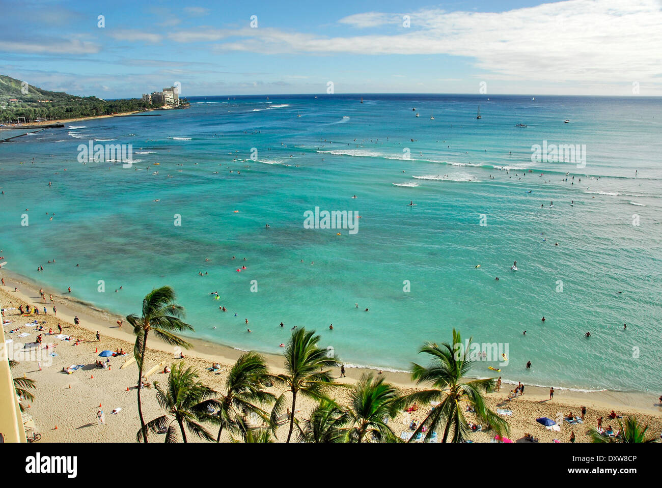 La plage de Waikiki à Honolulu, l'île d'Oahu, dans l'état de New York Banque D'Images