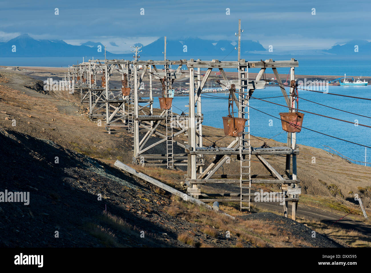 Le téléphérique historique pour le transport de charbon, monument, Longyearbyen, Spitsbergen, Svalbard, archipel de Svalbard et Jan Mayen Banque D'Images