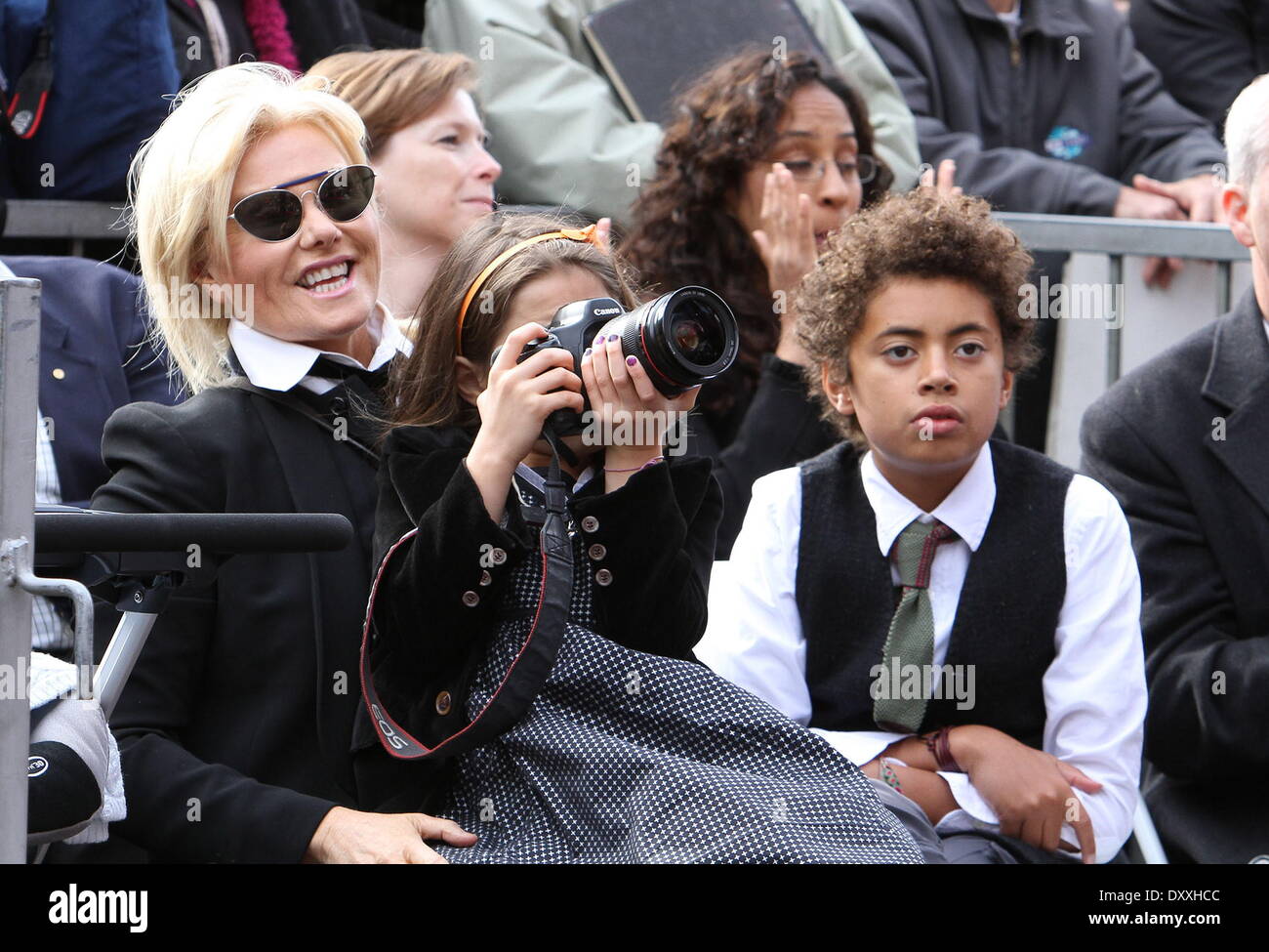DeborraLee Furness Oscar Maximilian Jackman Ava Eliot Jackman Hugh Jackman est honoré avec une