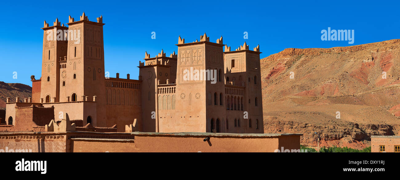 La Kasbah de Glaoui du Tamedaght dans l'Ounilla valley dans les contreforts des montagnes de l'Altas, Tamedaght, Maroc Banque D'Images
