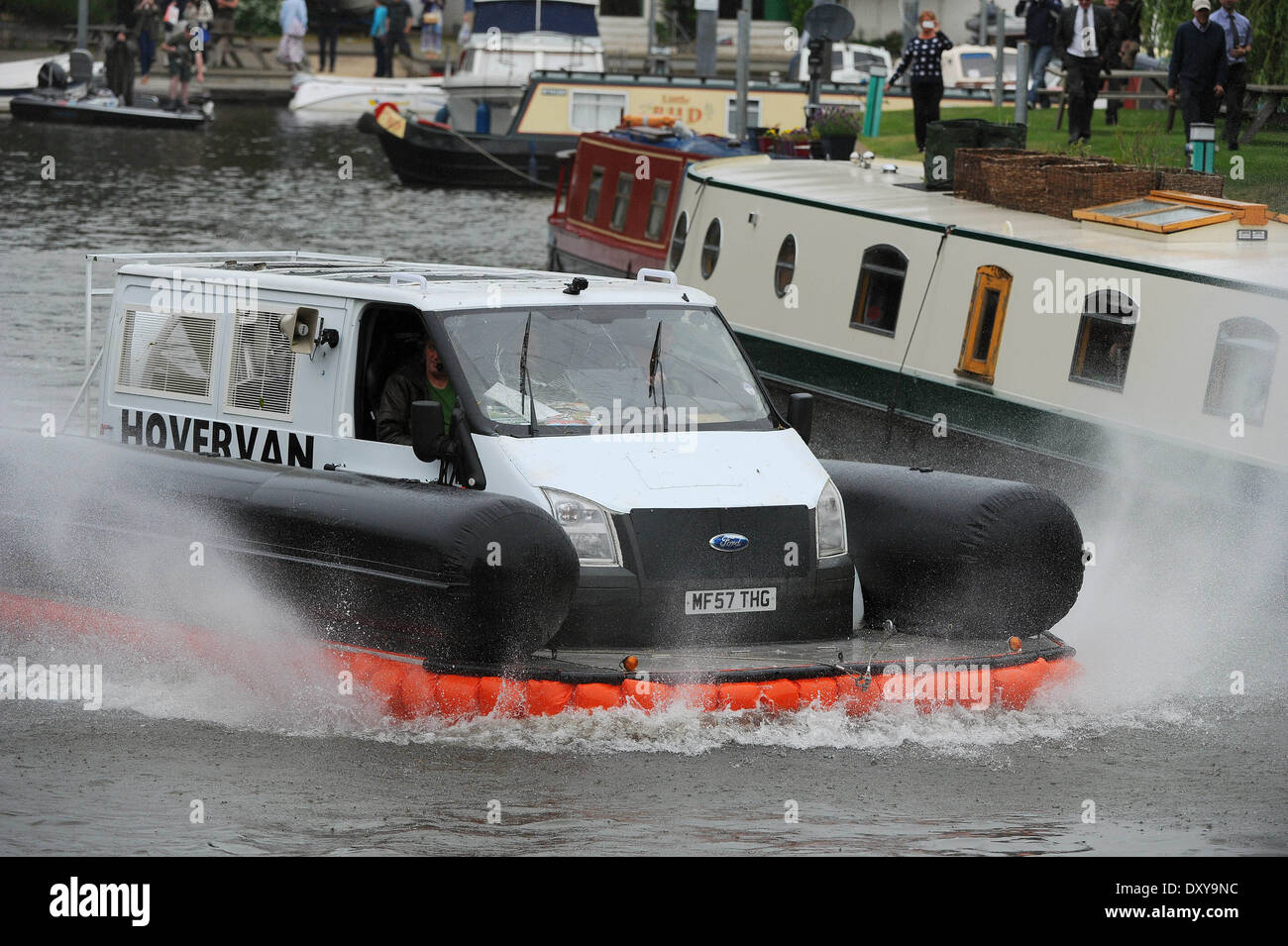 Hovervan Banque de photographies et d’images à haute résolution - Alamy