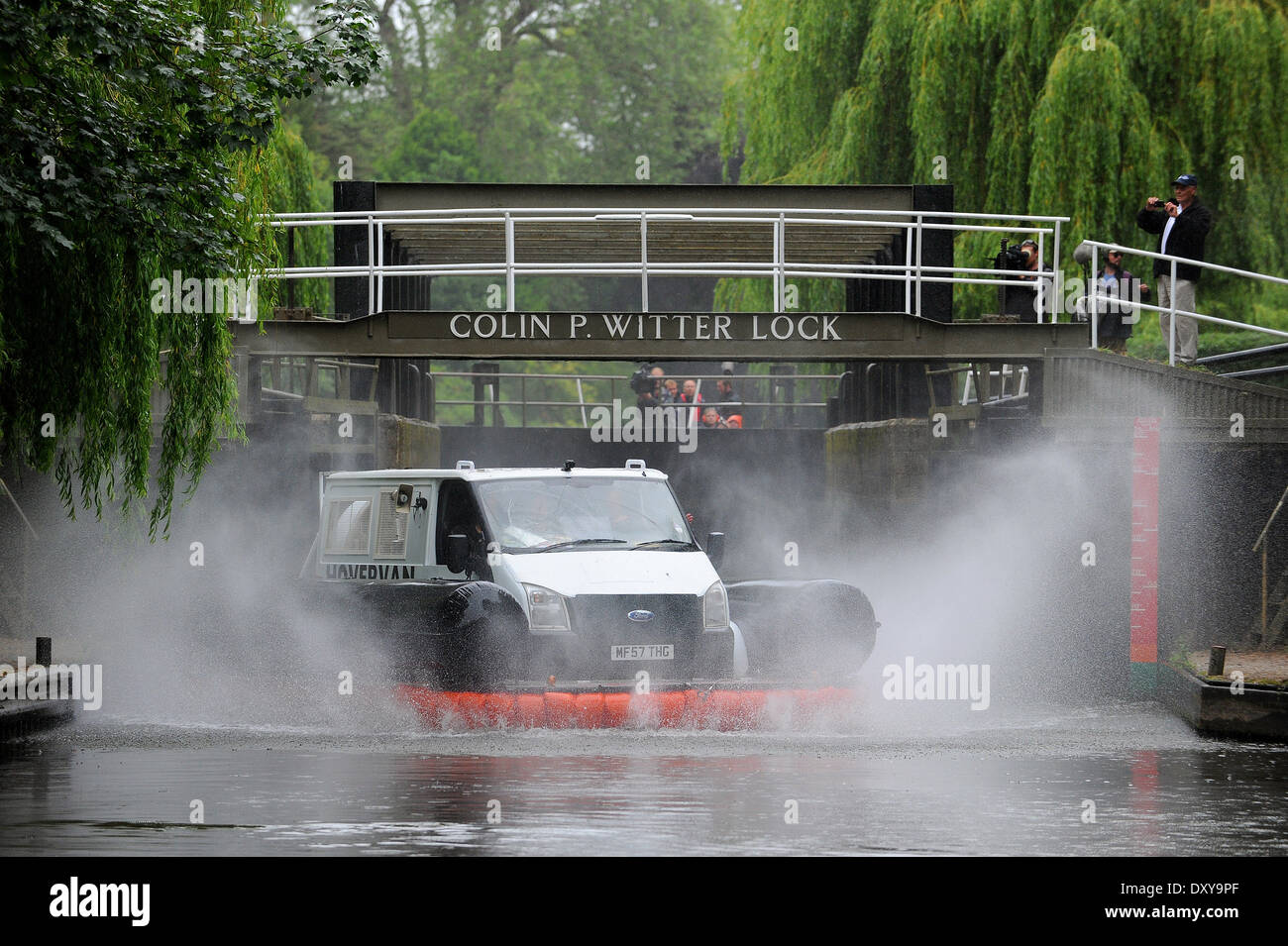 Hovervan Banque de photographies et d’images à haute résolution - Alamy