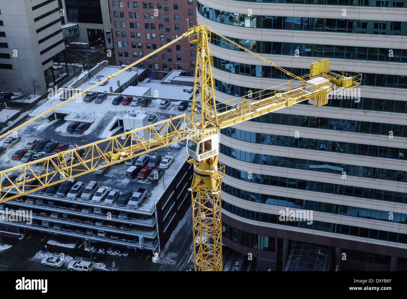 Grue à tour de construction. Banque D'Images