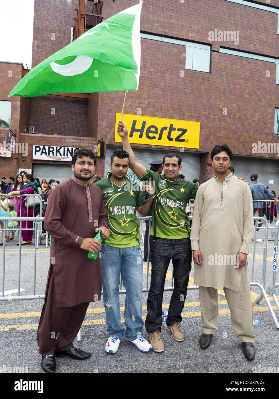 Festival de rue le jour de l'indépendance du Pakistan et justes dans 'Little Pakistan' dans la section de Midwood Brooklyn, NY, 2012. Banque D'Images