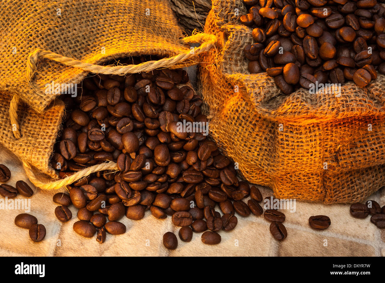 Les grains de café torréfié Banque D'Images