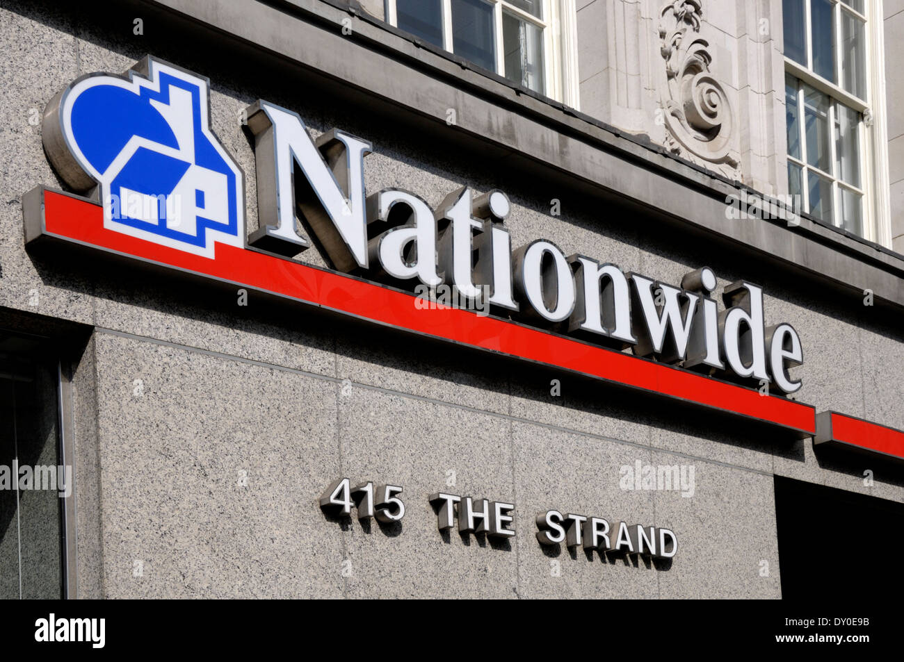 Londres, Angleterre, Royaume-Uni. Nationwide Building Society, the strand Banque D'Images