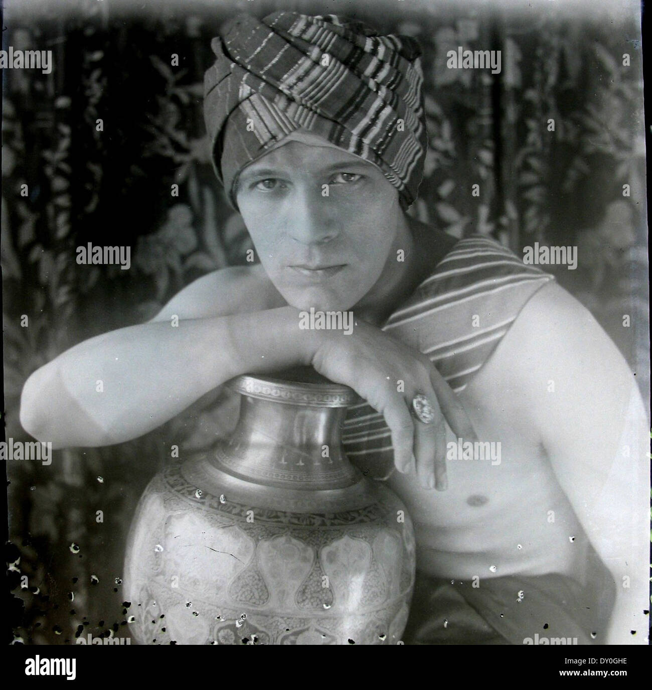 Harry Furniss, (qui a travaillé en Australie comme Paul Furniss), acteur, réalisateur, auteur, chanteur et danseur, ca. 1927-1939 / photographe inconnu Banque D'Images