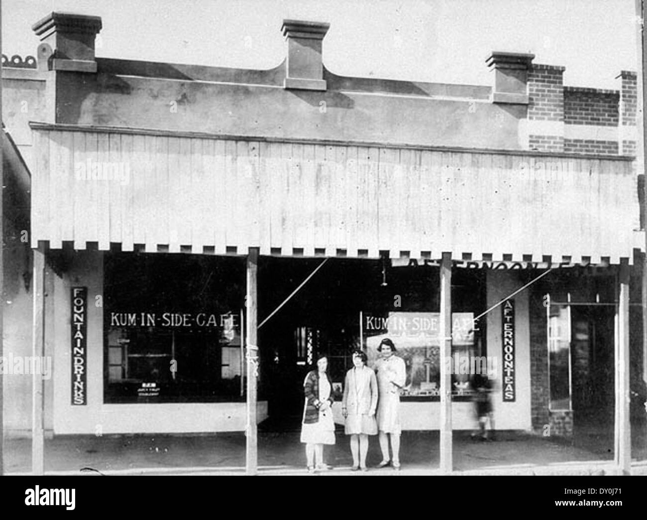 Café à l'extérieur du personnel - Singleton, NSW, c. 1928 Banque D'Images