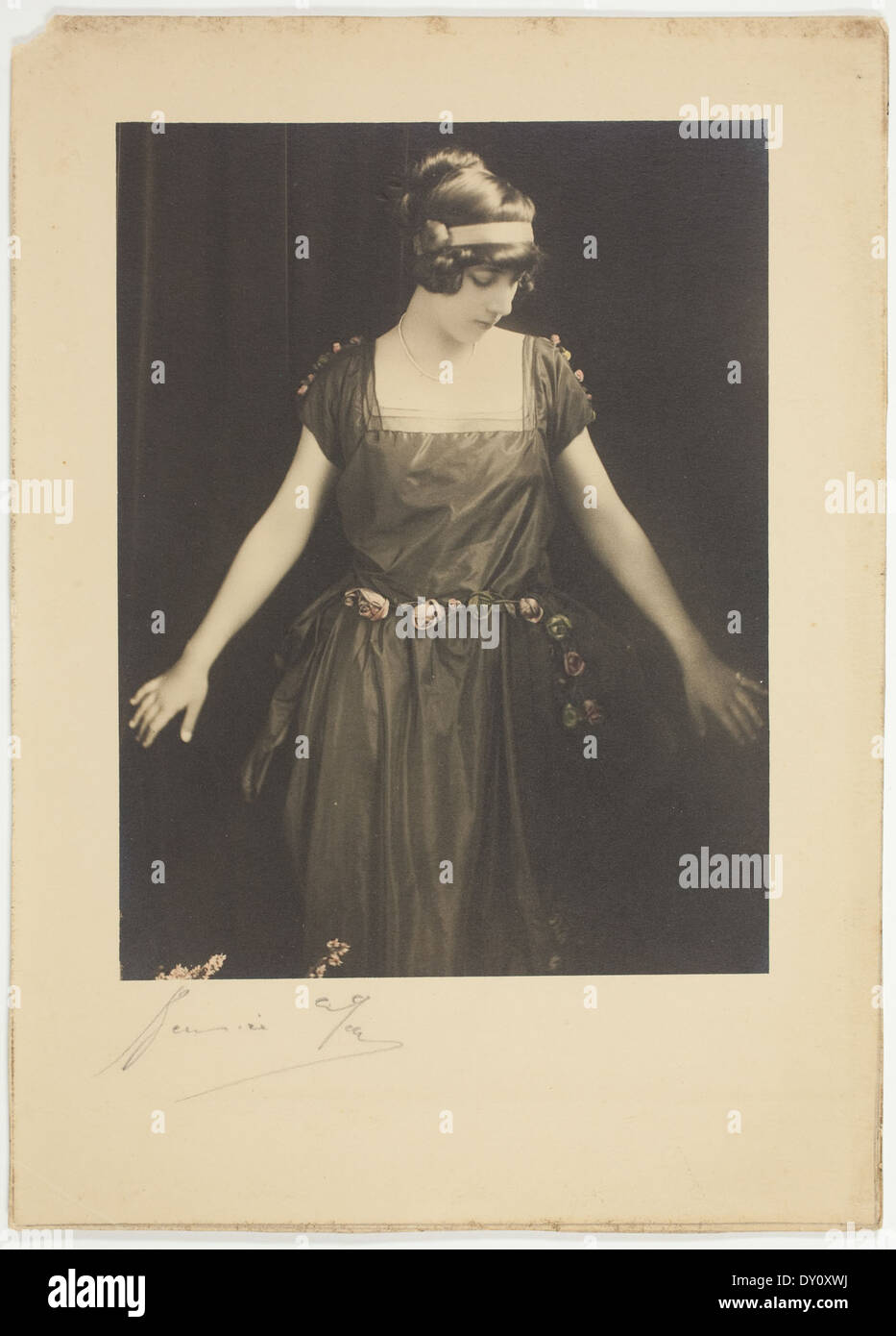 Elisabeth Marie Dangar, ca. 1918 / Easy-PhotoPrint colorié à la main par Bernice Agar Banque D'Images