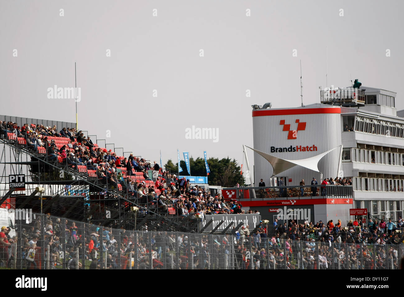 Les foules à Brands Hatch Banque D'Images