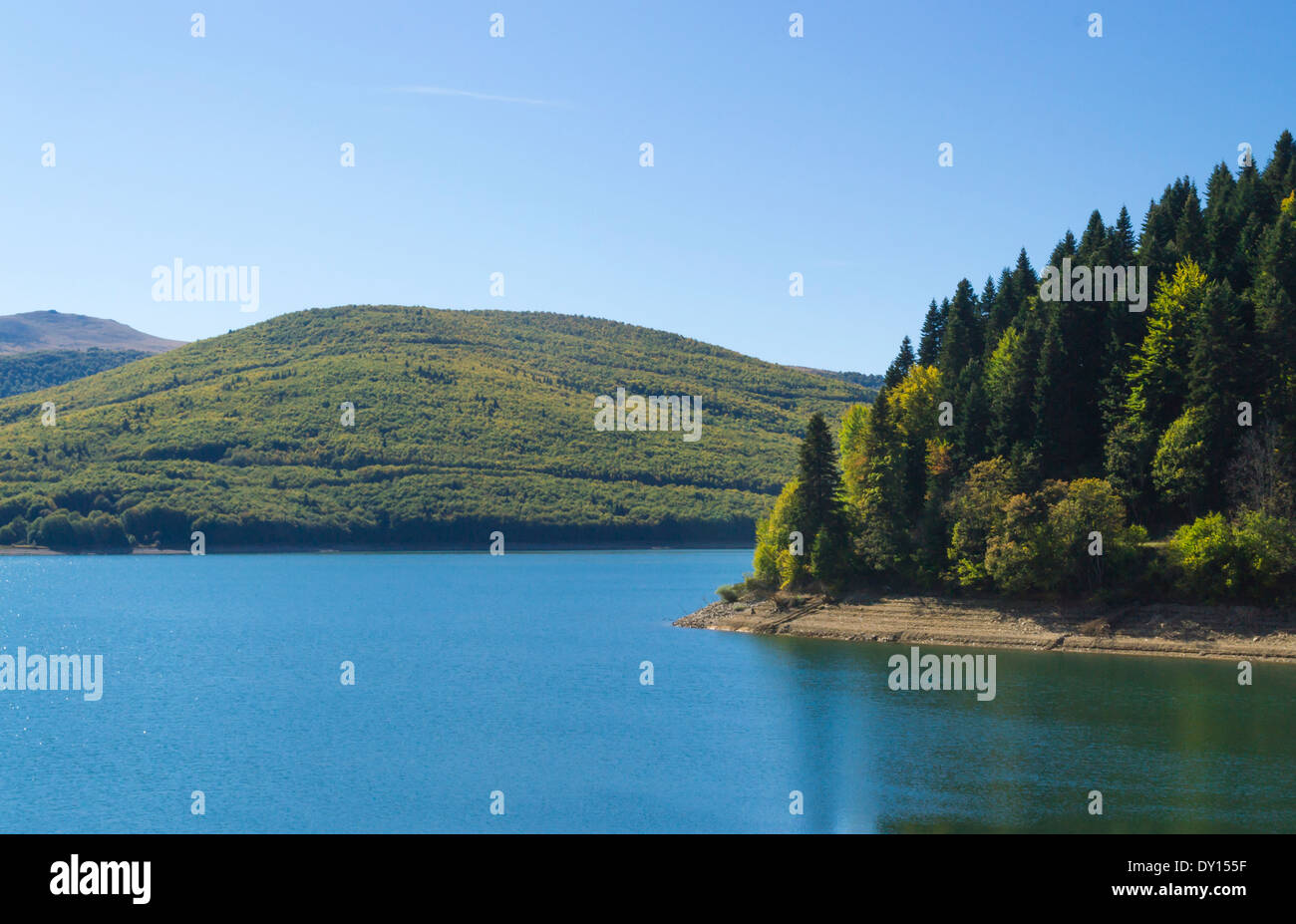 Le Lac de Mavrovo, parc national de Mavrovo, ex-République yougoslave de Macédoine Banque D'Images