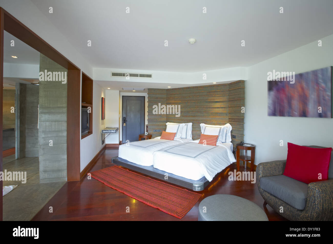 Vue panoramique de Nice chambre élégante de la lumière. Images sur mur a été contournées. Banque D'Images