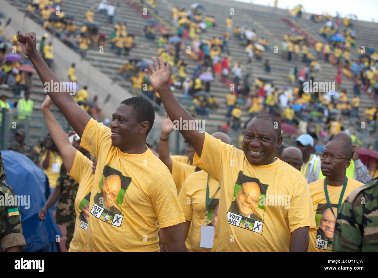Paul Mashatile et Cyril Ramaphosa au cours de la province de Gauteng lancement du manifeste de l'ANC à Atteridgeville à Tshwane. Banque D'Images