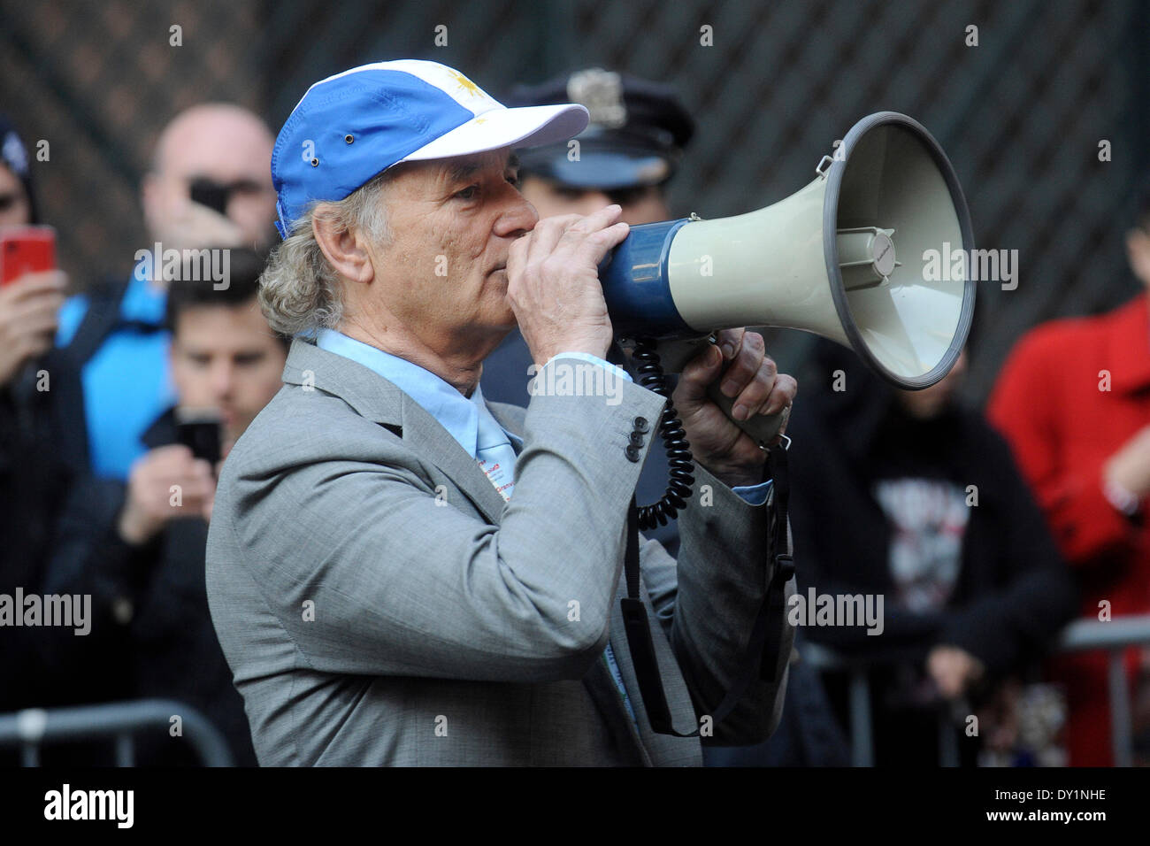 New York, USA. Le 02 avril 2014. Bill Murray s'affiche à l'extérieur de la 'Late Show with David Letterman' au Ed Sullivan Theater le 2 avril 2014 à New York City/photo de l'alliance/Alamy Live News Banque D'Images