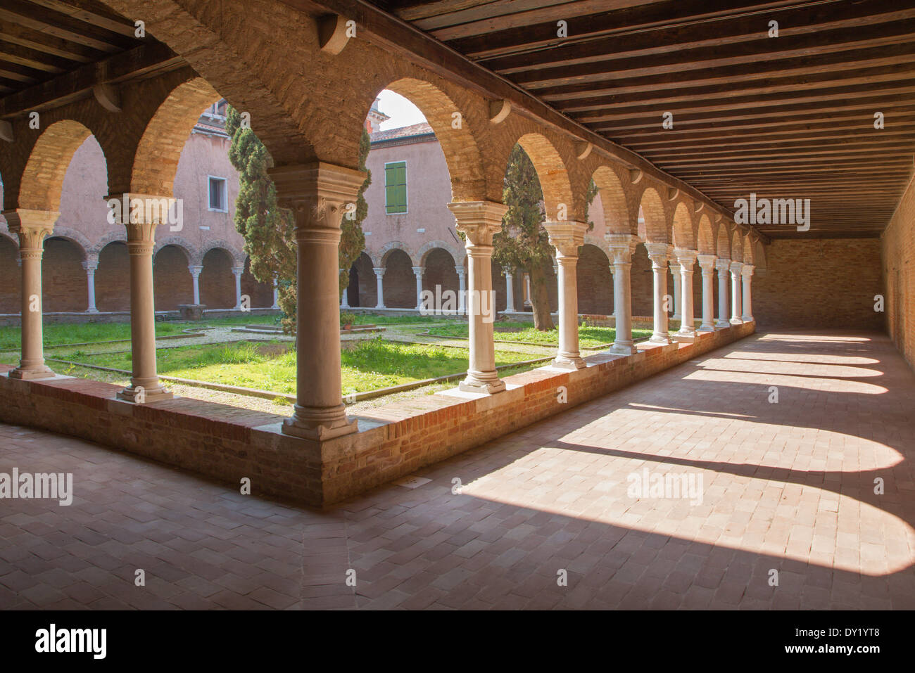 Venise - atrium de l'église San Francesco della Vigna Banque D'Images