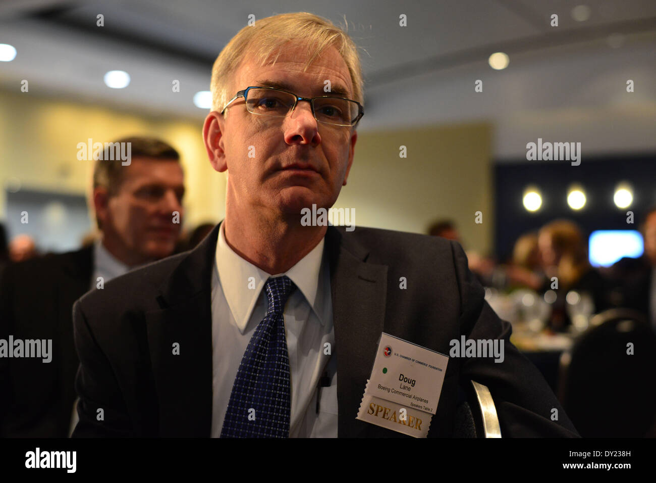 3 avril 2014 - Washington, District of Columbia, US - DOUG LANE, le directeur de l'administration réglementaire pour Boeing Commercial Airplanes, lors de la 13e édition du Sommet de l'aviation dans la région de Washington, DC jeudi. Le 13e événement annuel, 'Naviguer sur le coût réel de l'avion,'' l'accent sur l'impact financier de la réglementation gouvernementale et la privatisation du contrôle aérien. (Crédit Image : © Miguel Juarez Lugo/ZUMAPRESS.com) Banque D'Images