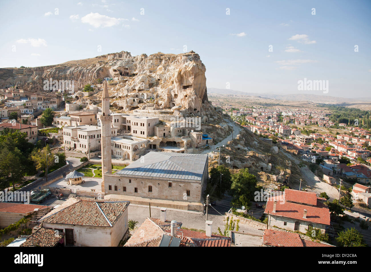 Mosquée et rock houses, Urgup, Cappadoce, Anatolie, Turquie, Asie Banque D'Images