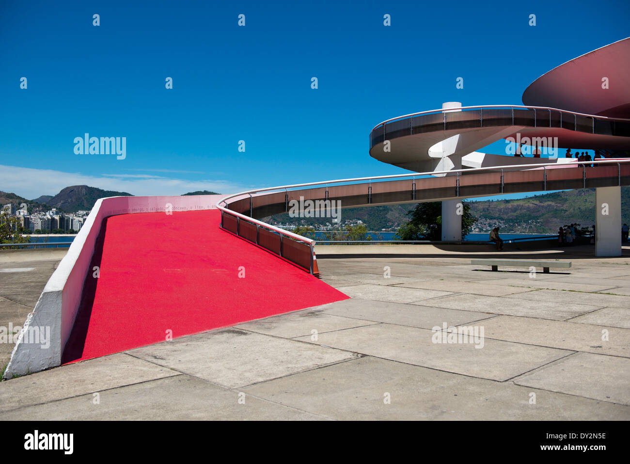 Rampe rouge Banque de photographies et d'images à haute résolution - Alamy