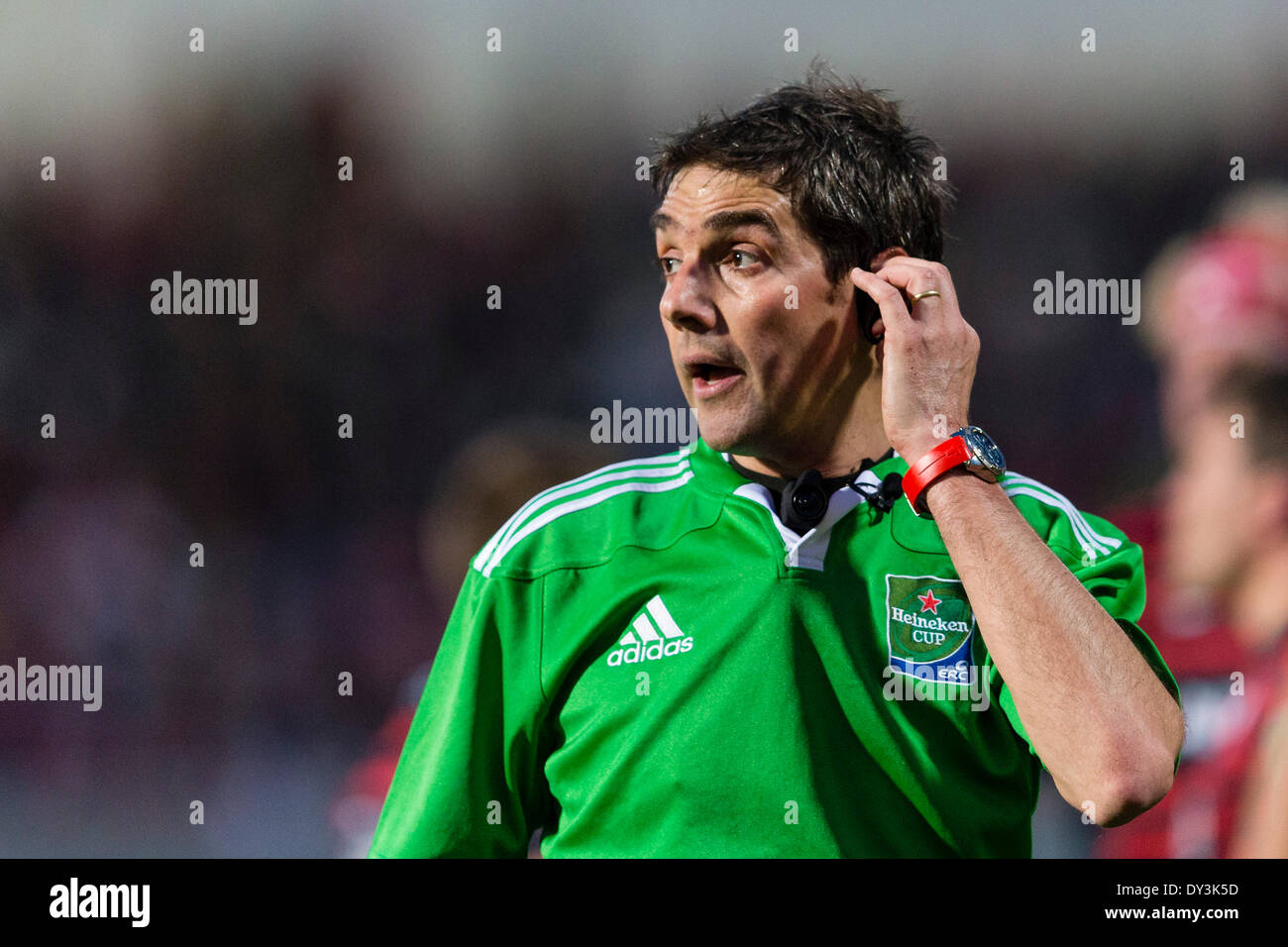 Belfast, N.Ireland. Le 05 Avr, 2014. Jerome arbitre GARCES au cours de la Heineken Cup entre Ulster Rugby remporteront et Saracens à Ravenhill Stadium Crédit : Action Plus de Sports/Alamy Live News Banque D'Images