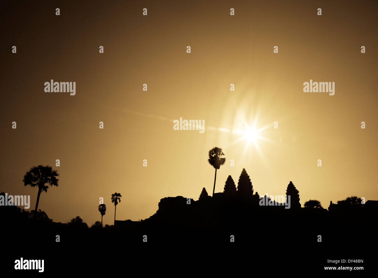 Silhouette du temple d'Angkor Wat Banque D'Images