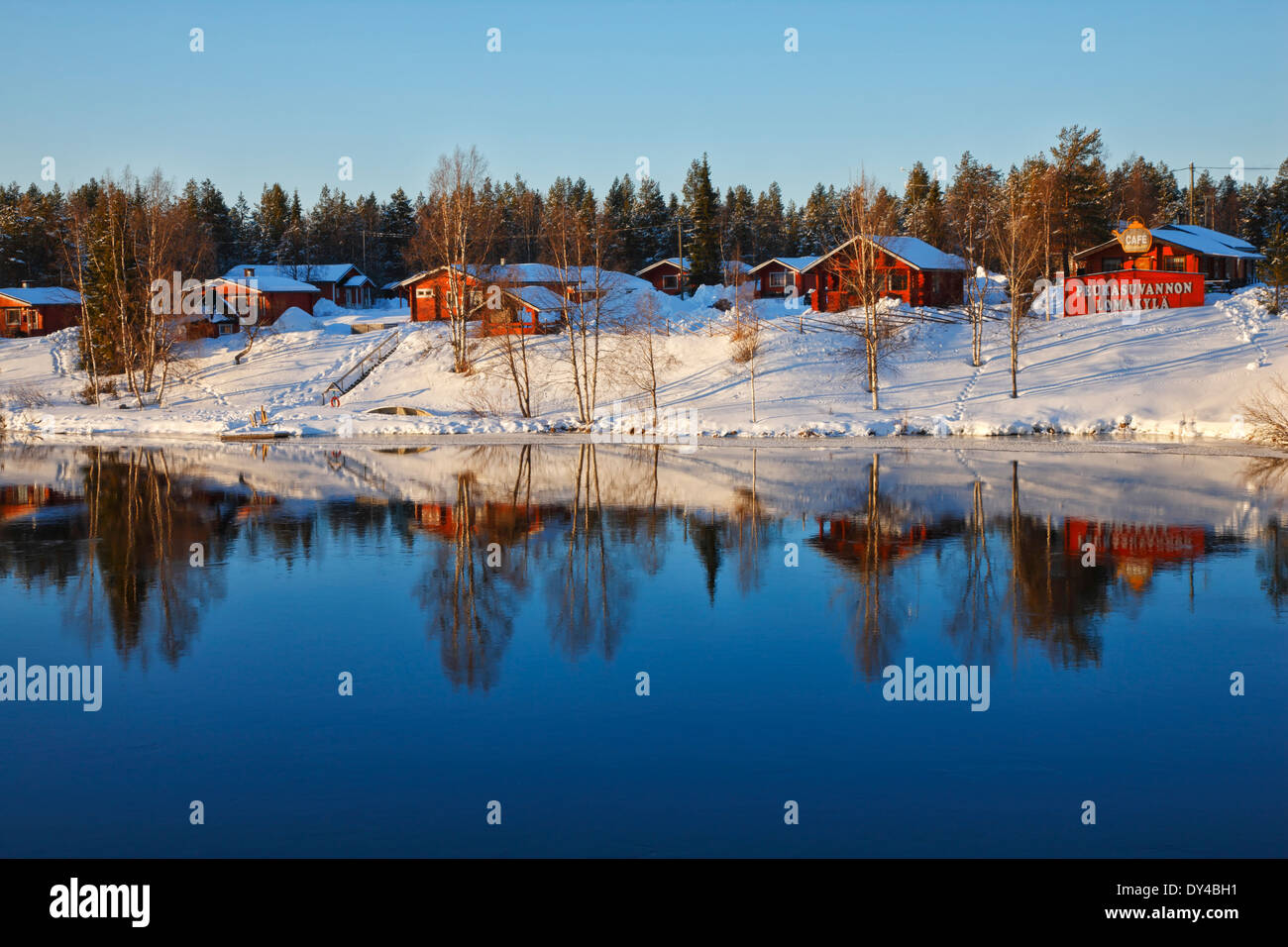 La Finlande, Laponie Peurasuvannon Lomakylä - Holiday Village Banque D'Images