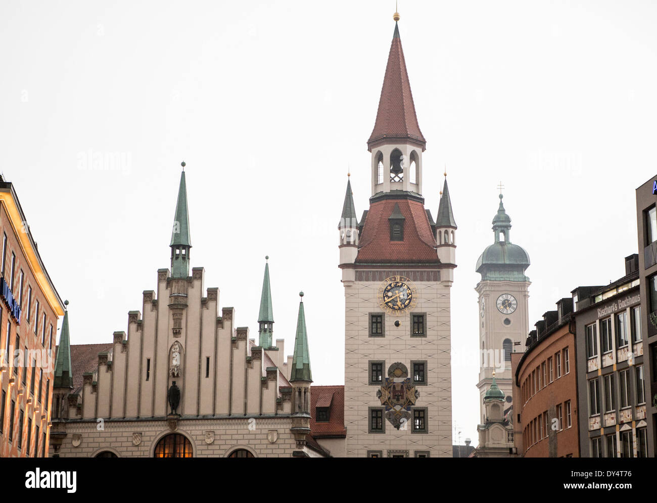 L'architecture traditionnelle, les toits de Munich, Allemagne Banque D'Images