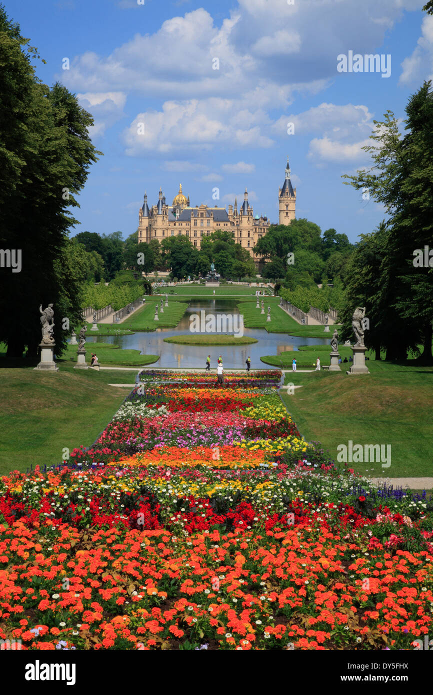 Le château de Schwerin et jardin, Schwerin, Mecklembourg Poméranie occidentale, l'Allemagne, de l'Europe Banque D'Images