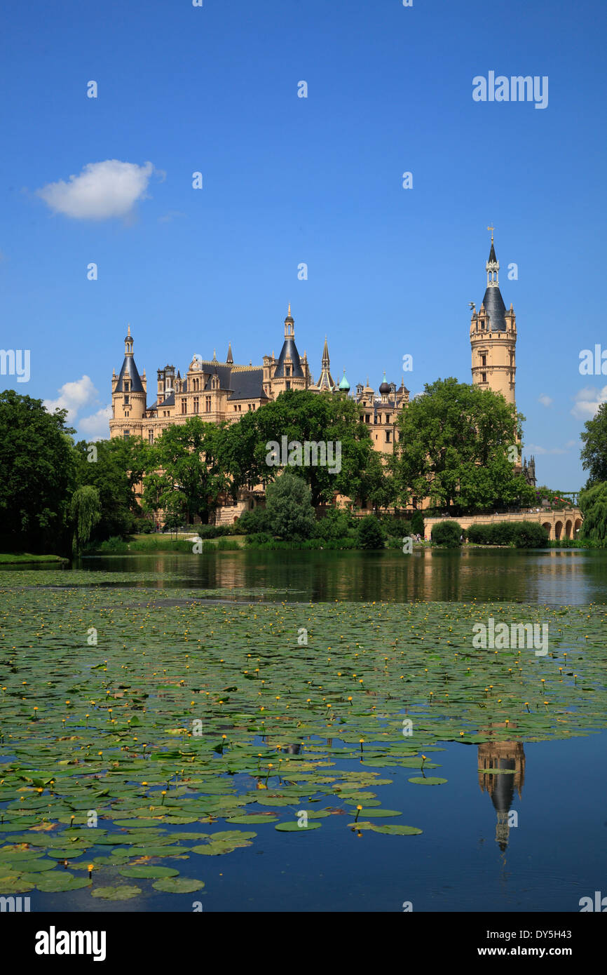 Schwerin, lac Schweriner Voir et château, Mecklembourg Poméranie occidentale, l'Allemagne, de l'Europe Banque D'Images