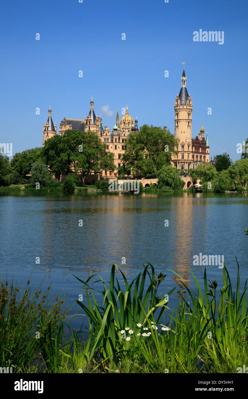 Schwerin, lac Schweriner Voir et château, Mecklembourg Poméranie occidentale, l'Allemagne, de l'Europe Banque D'Images