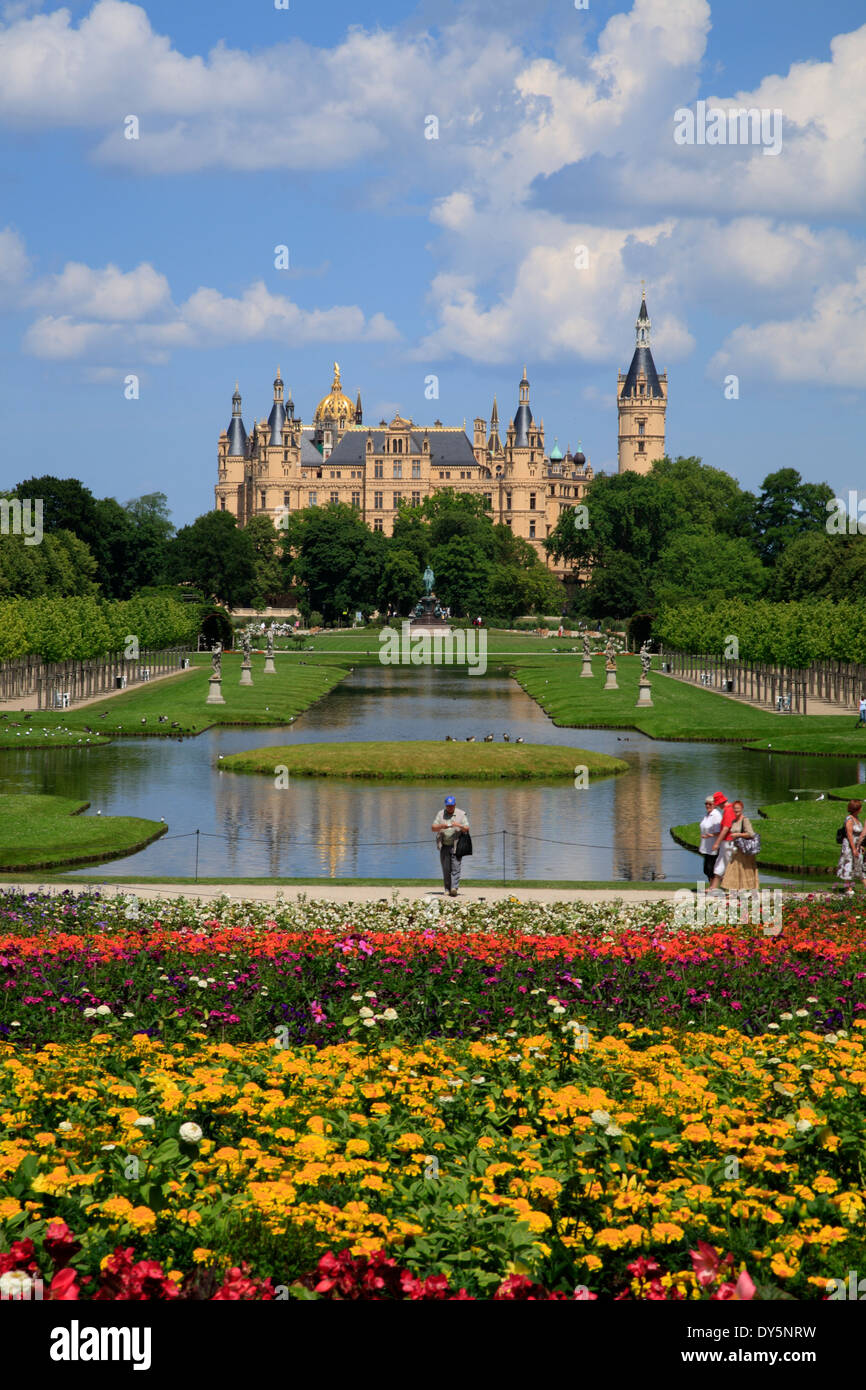 Le château de Schwerin et jardin, Schwerin, Mecklembourg Poméranie occidentale, l'Allemagne, de l'Europe Banque D'Images