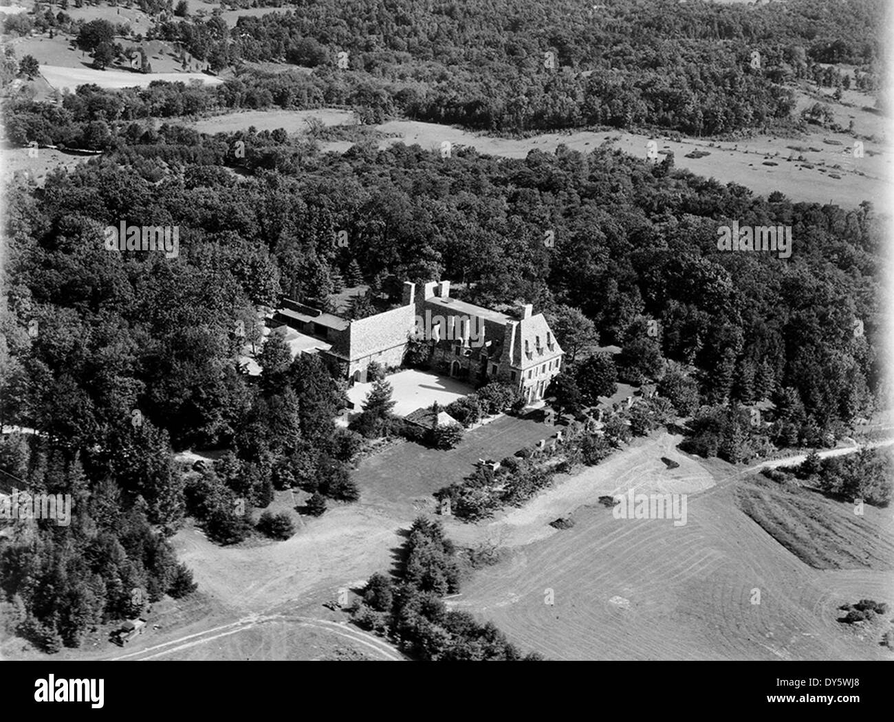 [Robert L. Fowler Jr.'s 'Oatlands' estate, Bedford, New York] Banque D'Images