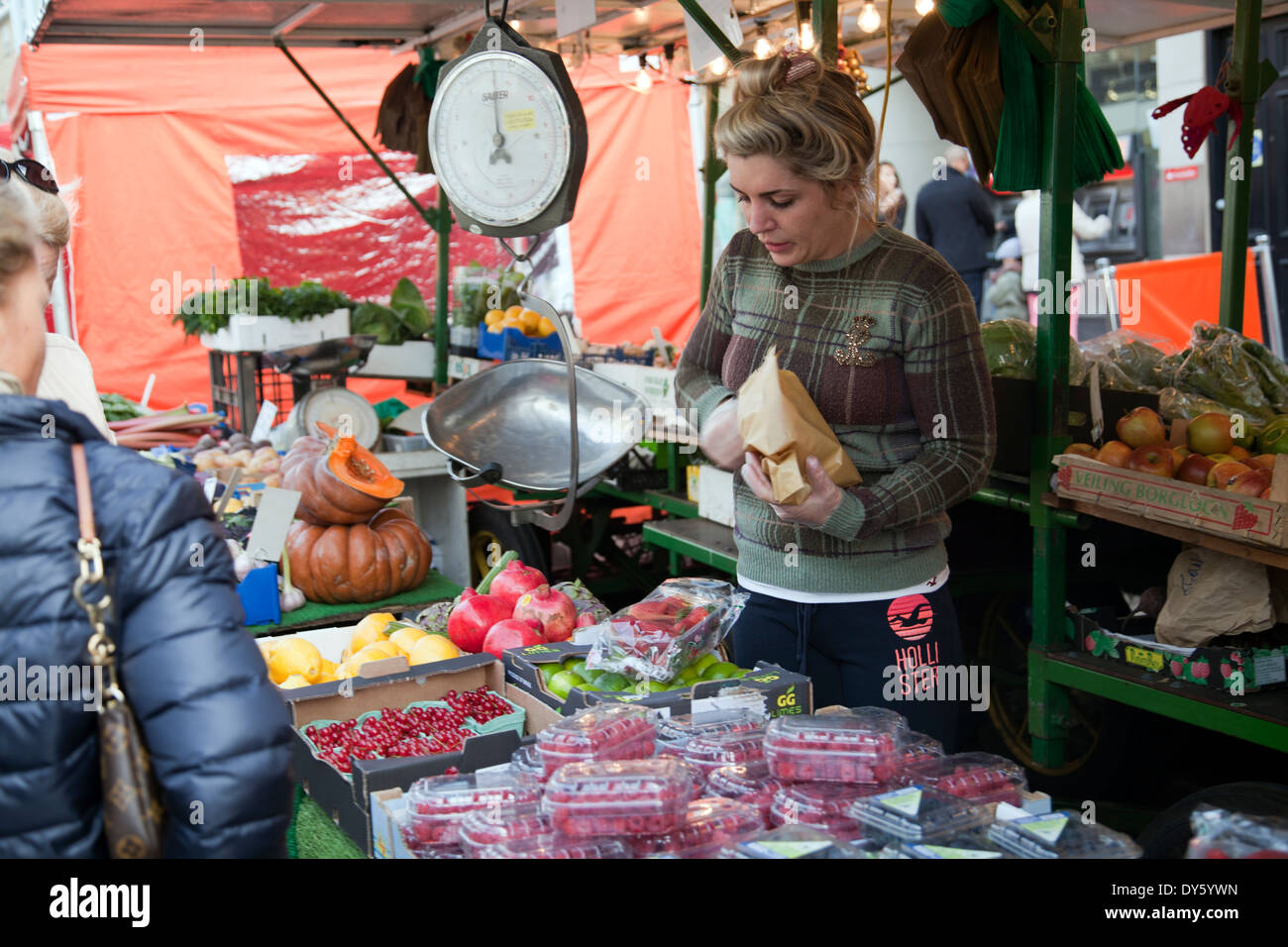 Le marché de Portobello - London W11 - UK Banque D'Images