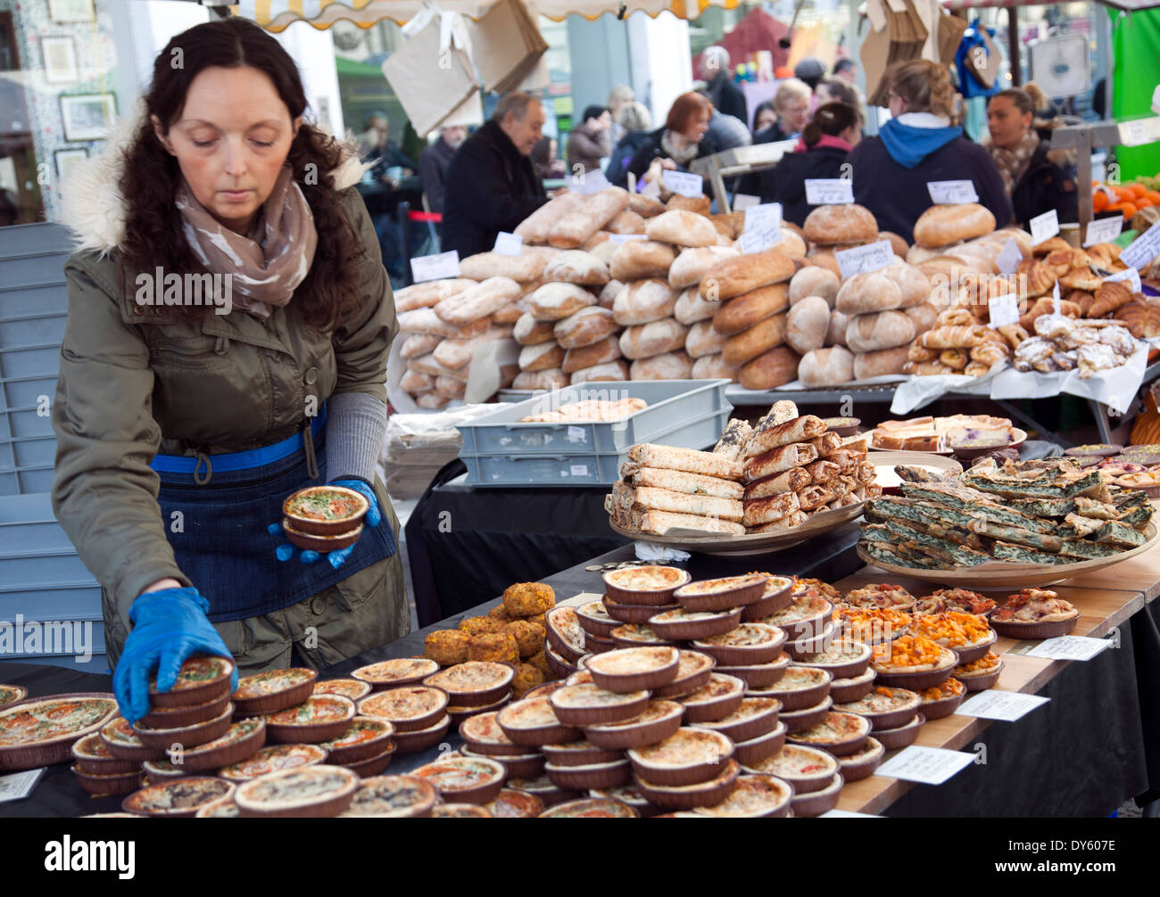 Le marché de Portobello salé tartelettes - London W11 - UK Banque D'Images