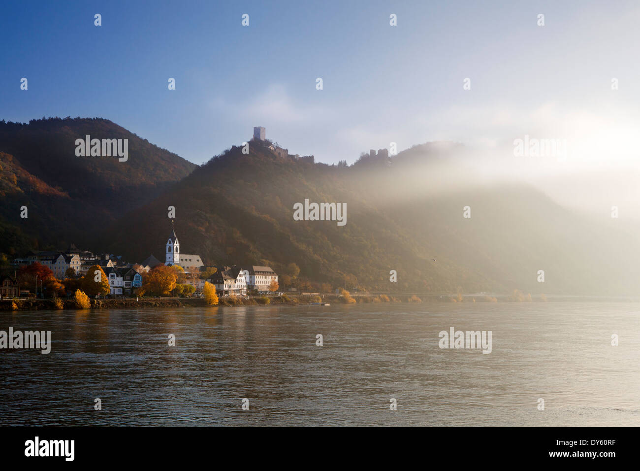 Kamp-Bornhofen avec Sterrenberg et Liebenstein châteaux, patrimoine culturel mondial de l'Unesco, Rhin, Rhénanie-Palatinat, Germ Banque D'Images