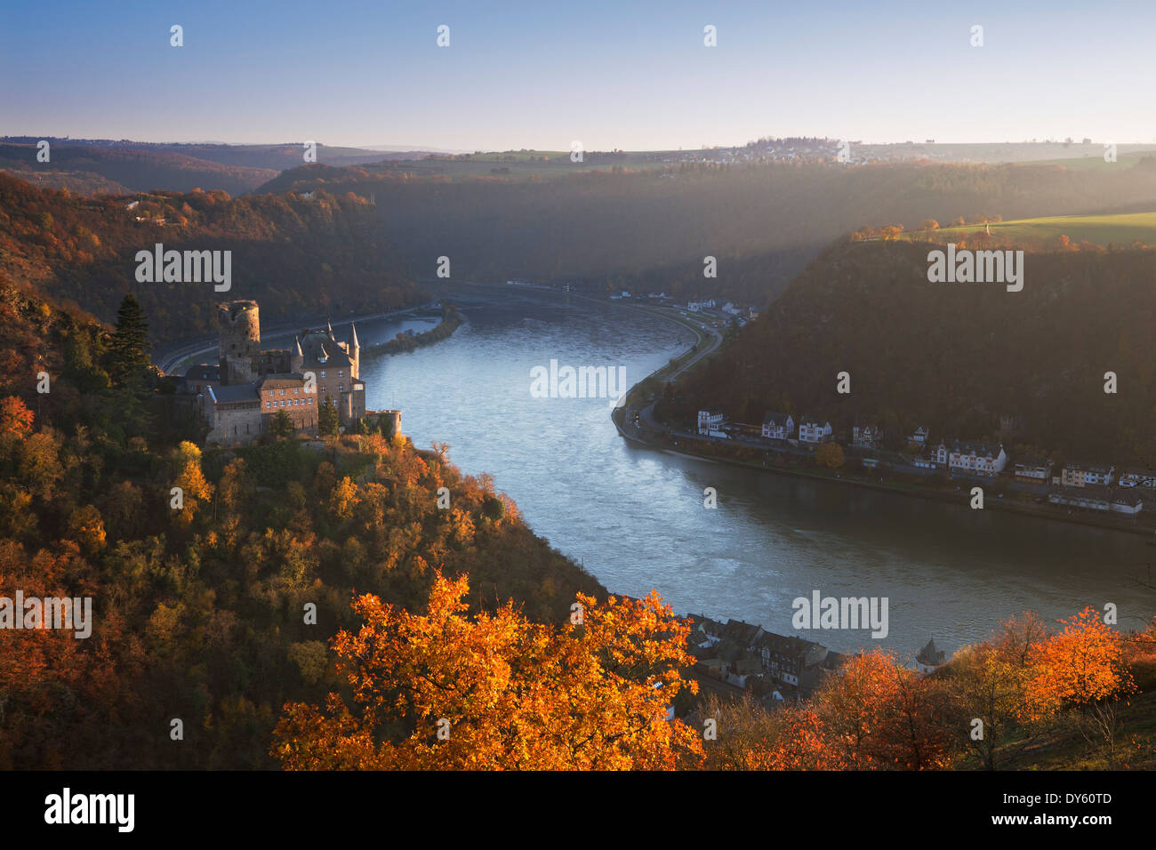 Katz château au-dessus de St Goarshausen, du patrimoine culturel mondial de l'Unesco, Rhin, Rhénanie-Palatinat, Allemagne Banque D'Images
