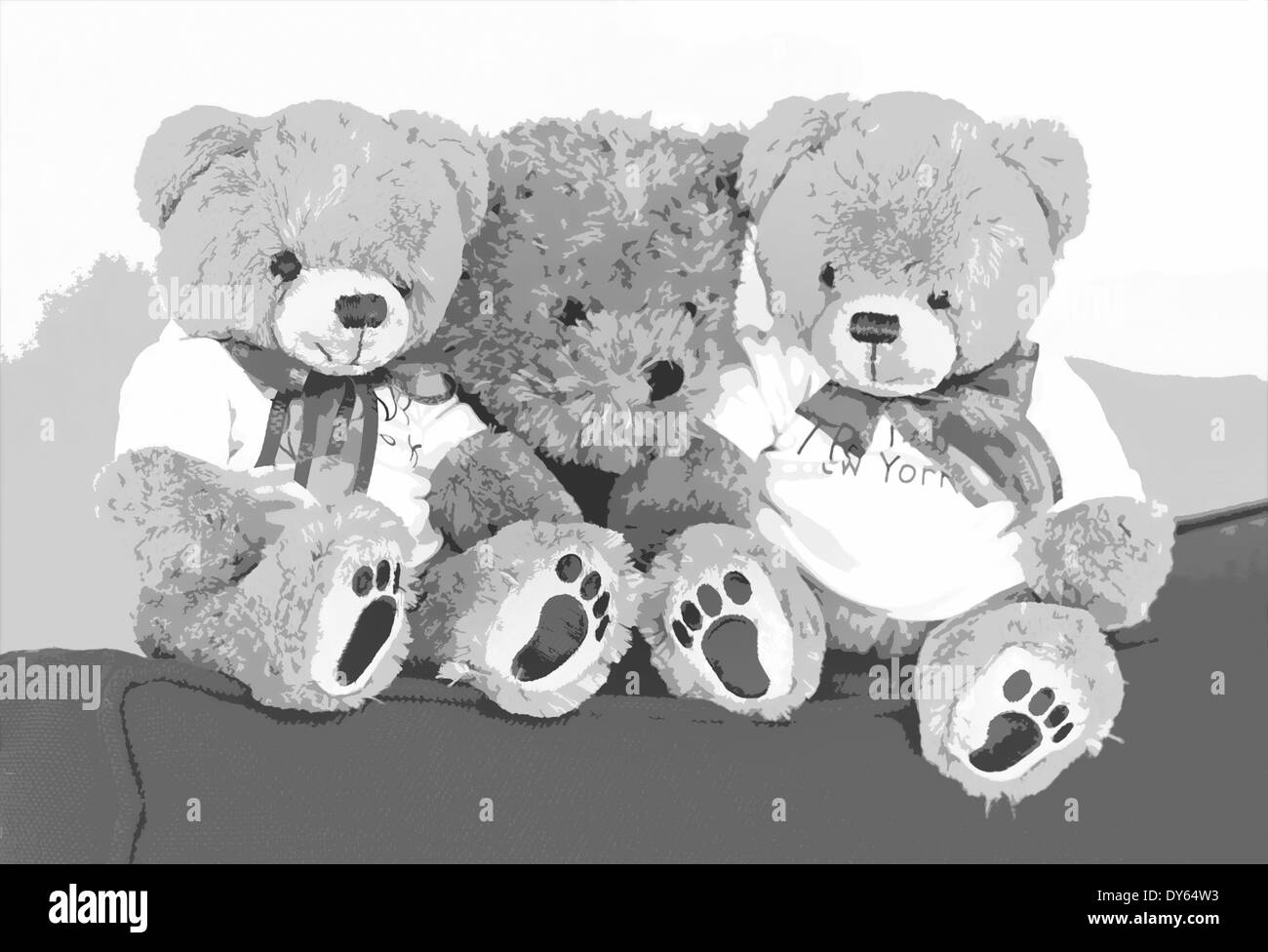 Collection d'ours en peluche assis sur un canapé. Banque D'Images